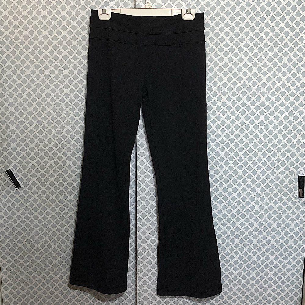 LULULEMON Yoga Pants Medium 8 Black Flare Leg